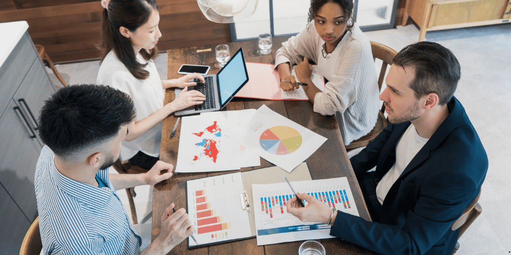 análisis de competencia digital para clínicas dentales en gráficos